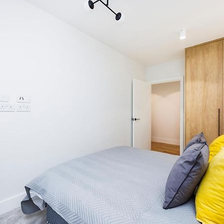 Luxury Spacious 2 Bed Apartment, London - Sk Eksteriør billede