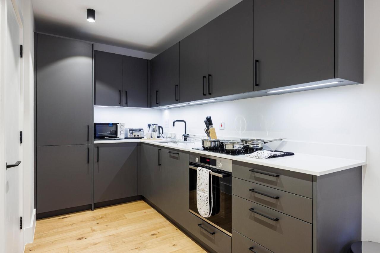 Luxury Spacious 2 Bed Apartment, London - Sk Eksteriør billede